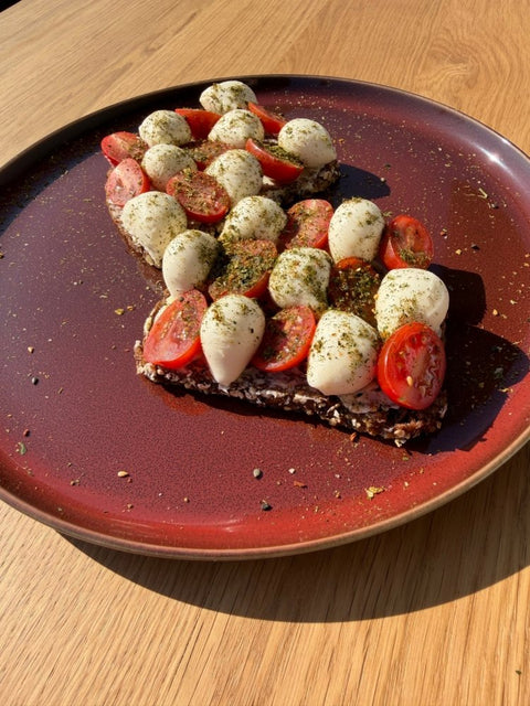 Sofies Tomate-Mozzarella Brot mit Pausenzauber - www.altesgewuerzamt.de