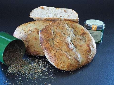 Fladenbrot mit Zatar - www.altesgewuerzamt.de