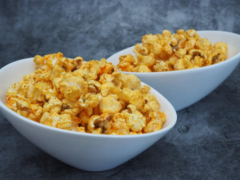 Popcorn mit rauchigem Chilisalz und Butter - www.altesgewuerzamt.de